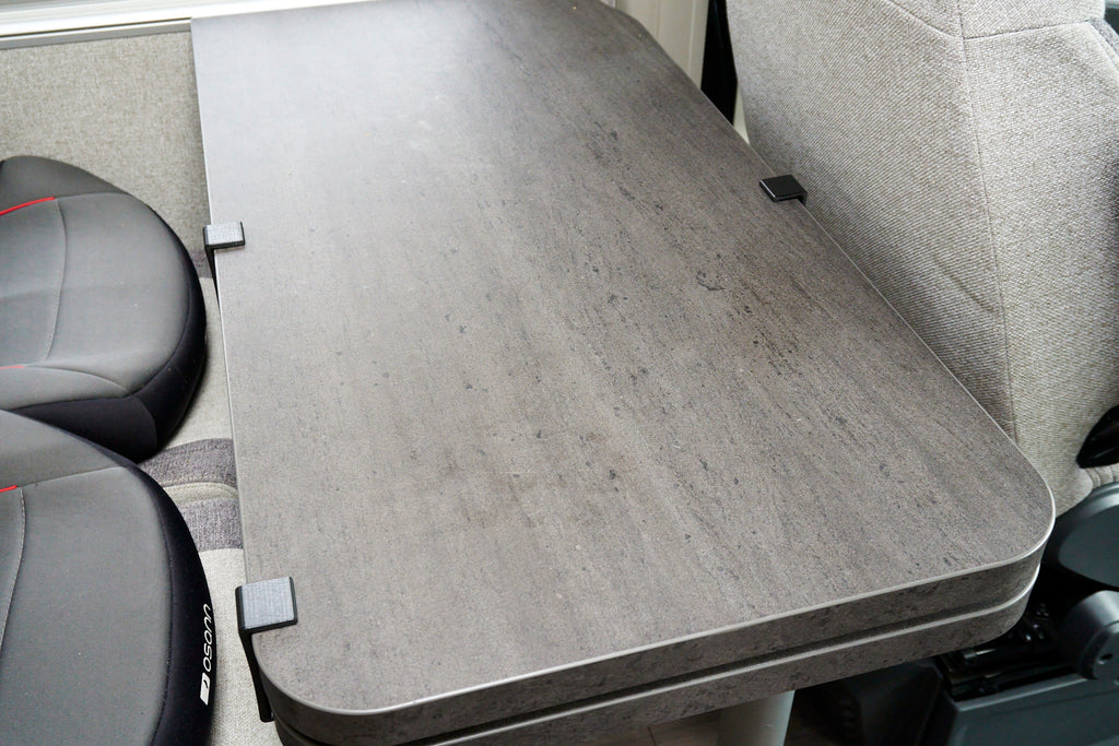 Tischabstandhalter für Schwenktische im Wohnmobil