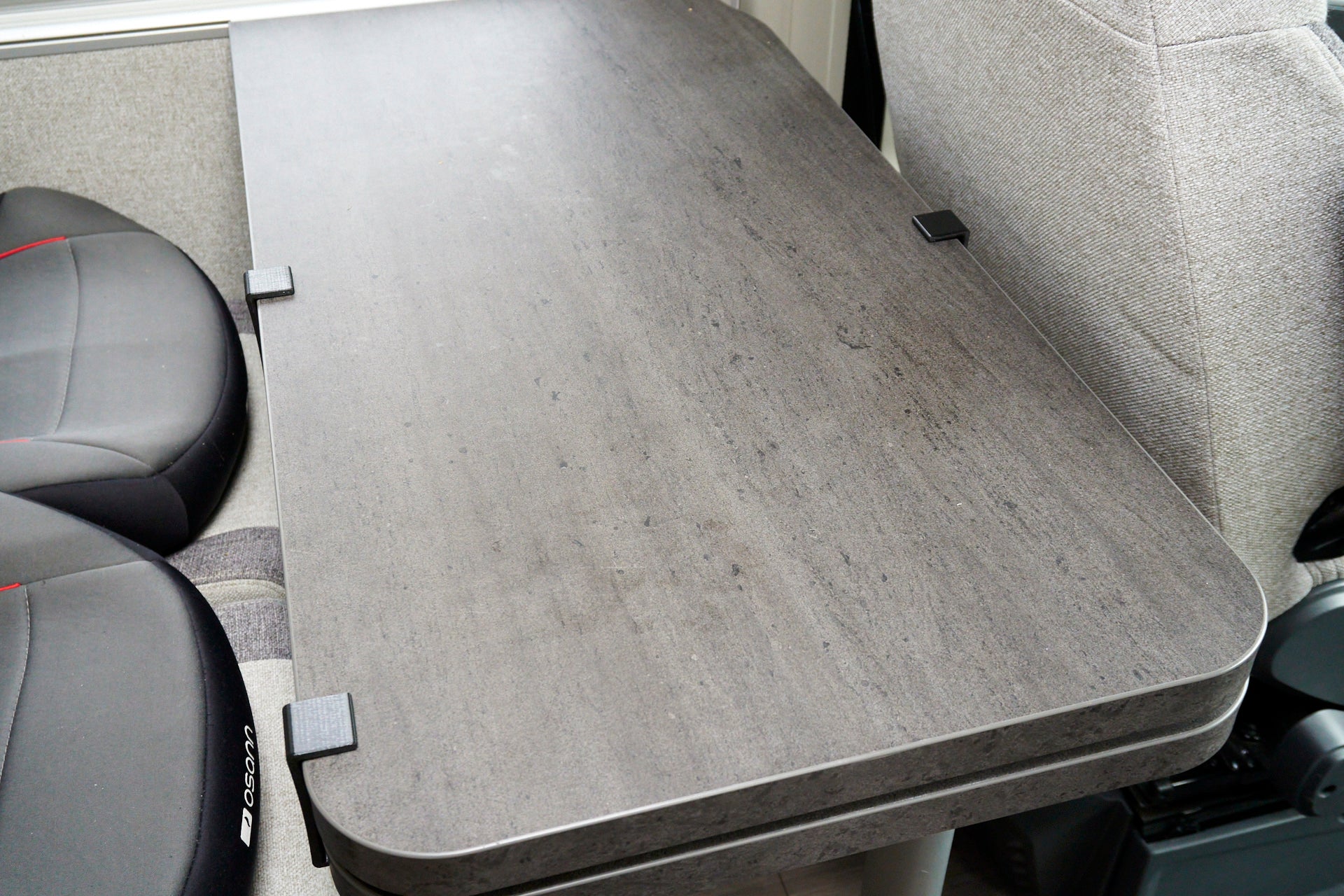 Tischabstandhalter für Schwenktische im Wohnmobil